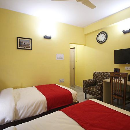 Oyo 9081 Pallavi International Hotel ปัฏนา ภายนอก รูปภาพ