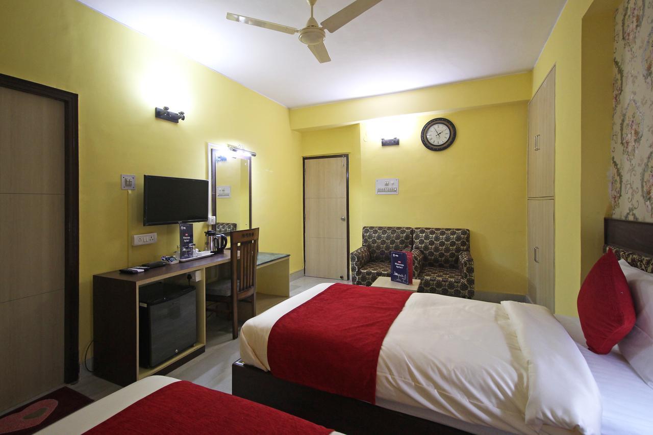 Oyo 9081 Pallavi International Hotel ปัฏนา ภายนอก รูปภาพ
